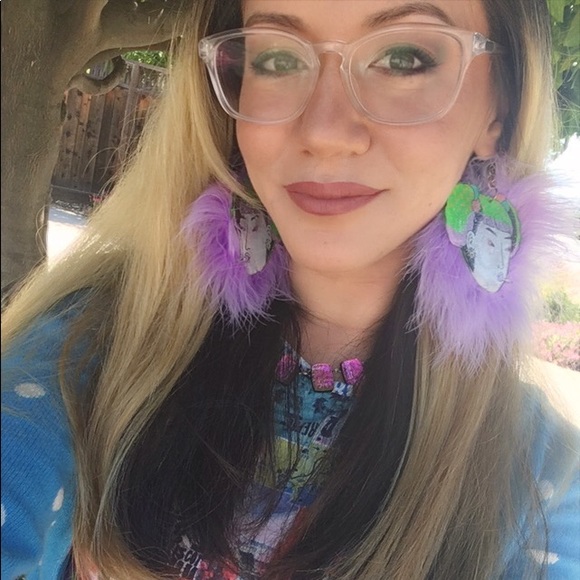 👑🌸 Meet your buyer / seller!! 🌺💗 - Picture 11 of 14